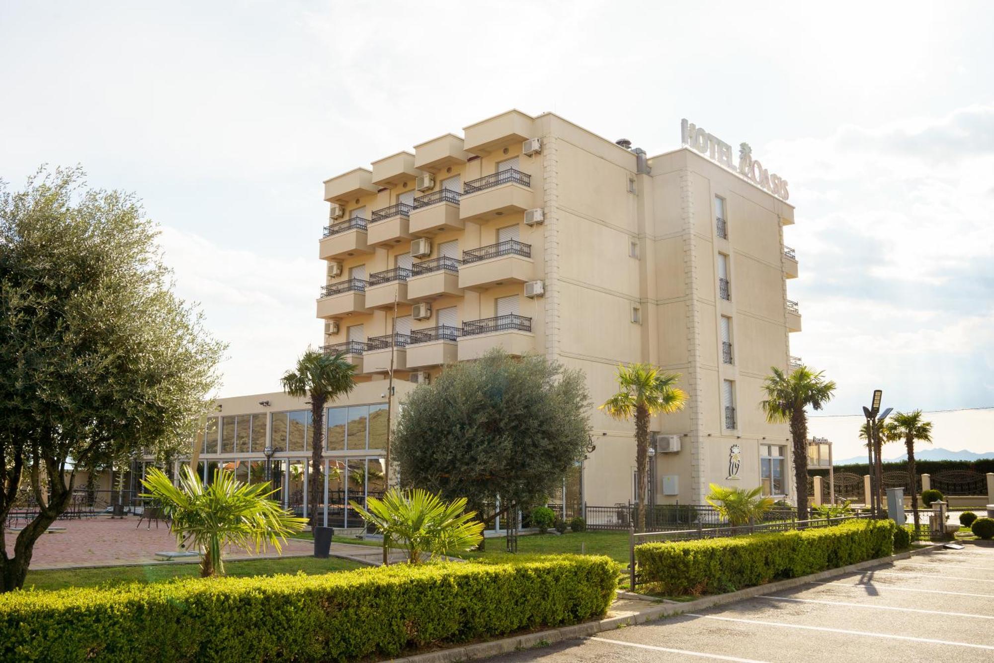 Hotel Oasis Podgorica Exterior photo