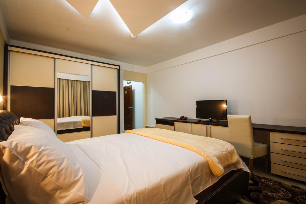 Hotel Oasis Podgorica Room photo